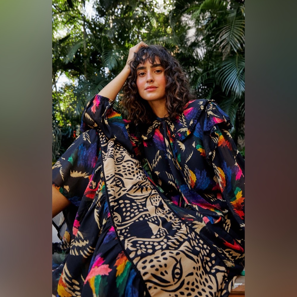 NWT! Farm Rio Black Macaws Flight Chiffon Maxi Dress. Size Small